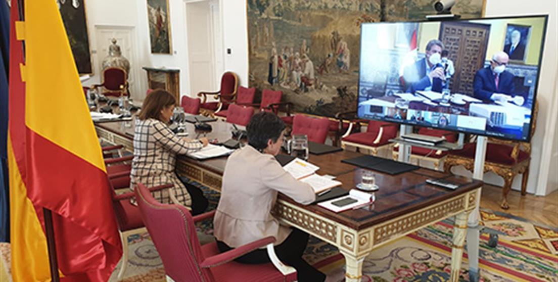 diálogo ministra